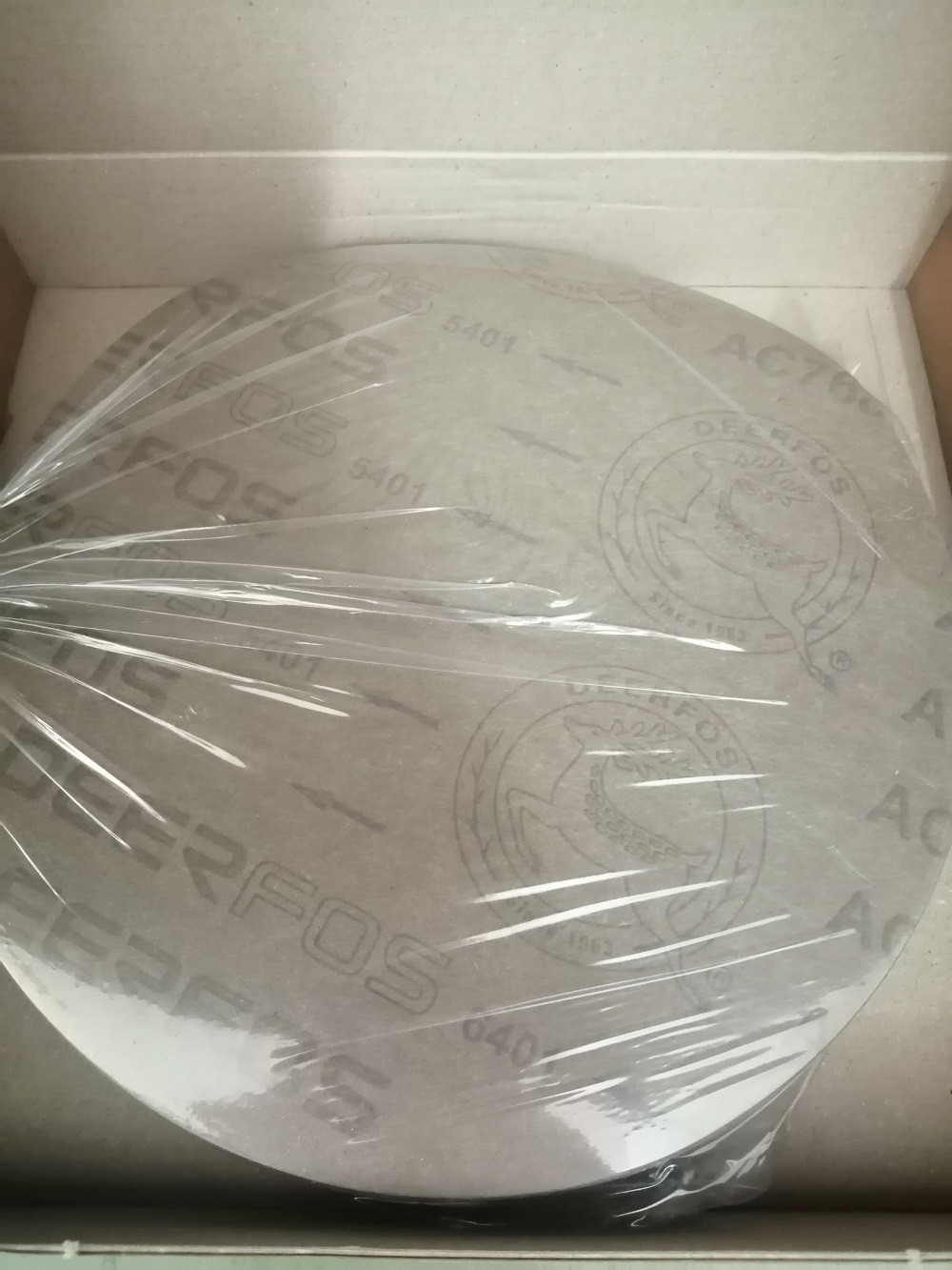 8” Disk Send Paper P220Grit Plain (100 sheet / box) - YoungJin