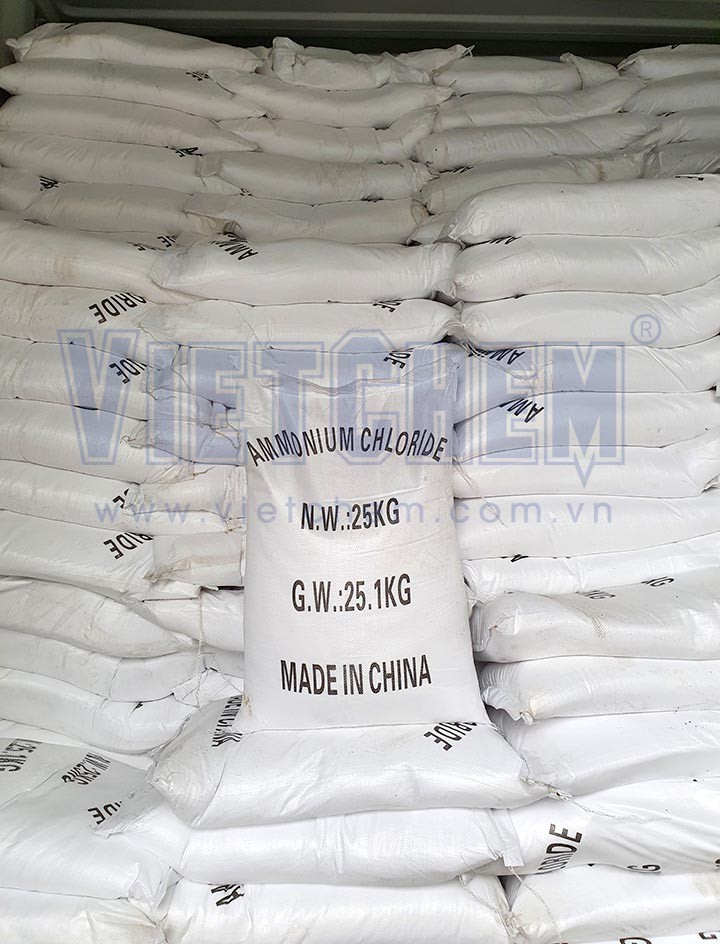Ammonium chloride NH4Cl 99