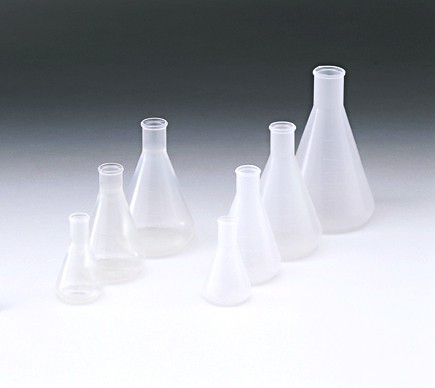 Bình tam giác nhựa có chia vạch - Kartell K1461