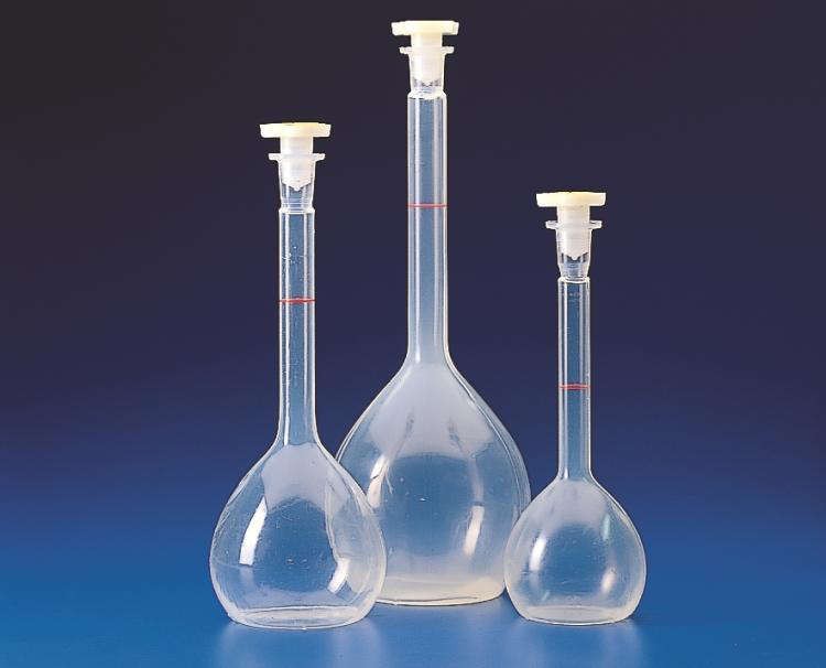 Bình định mức nhựa 25ml GL 18 Kartell K1430